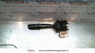 O101830 Gebruikte richtingaanwijzer schakelaar Subaru Outback