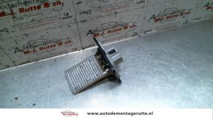 O130923 Gebruikte kachel weerstand Hyundai Matrix