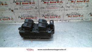 O108839 Gebruikte schakelblok ruiten Mazda 6.