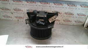 O130008 Gebruikte chaufage ventilatiemotor Lancia Musa