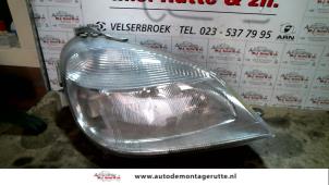 O73380 Gebruikte rechter koplamp Mercedes Vaneo