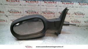 O84940 Gebruikte buitenspiegel links Nissan Micra