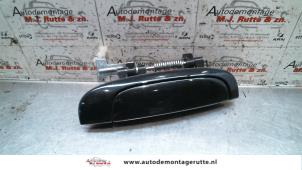 O89632 Gebruikte portiergreep 4deurs rechts-achter Kia Rio