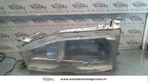O73158 Gebruikte linker koplamp Toyota Camry