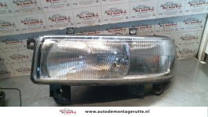 O72720 Gebruikte linker koplamp Renault Master