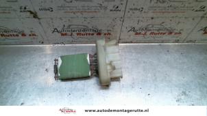 O131167 Gebruikte kachel weerstand Renault Master