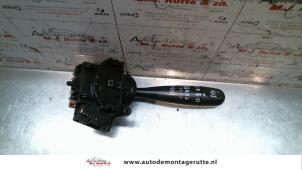 O103929 Gebruikte ruitenwis schakelaar Toyota Yaris Verso
