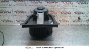 Gebruikte Kachel Ventilatiemotor Audi TT (8N3) 1.8 20V Turbo Prijs op aanvraag aangeboden door Autodemontage M.J. Rutte B.V.
