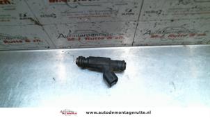 O121520 Gebruikte injector (benzine injectie) Mini ONE
