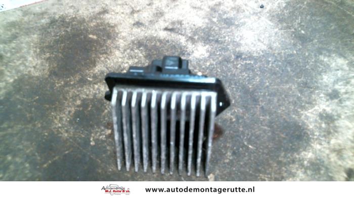 Gebruikte Kachel Weerstand Mazda Premacy O130894