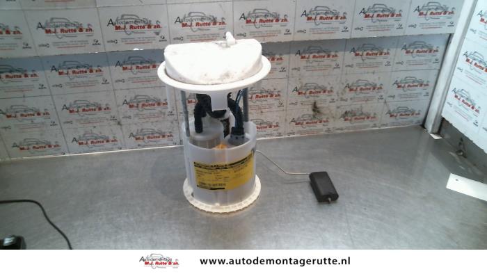 Gebruikte Tank element Pomp Peugeot 1007 O120892
