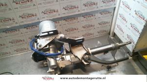 O112760 Gebruikte servo elektrisch Nissan Qashqai
