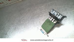 O131298 Gebruikte kachel weerstand Mitsubishi Colt