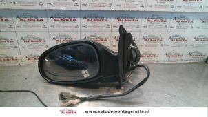 O84828 Gebruikte spiegel buiten links Chrysler Stratus