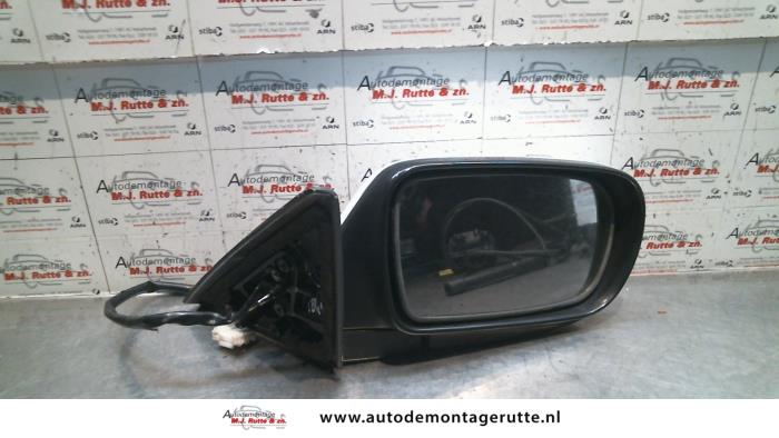 Gebruikte Buitenspiegel rechts Mazda 323F O87075