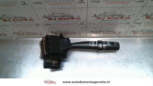 O103907 Gebruikte ruitenwis schakelaar Toyota Corolla