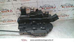 O83625 Gebruikte slotmechaniek portier 4deurs rechts-voor Fiat Croma