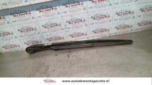 O97489 Gebruikte ruitenwisserarm achter Fiat Seicento