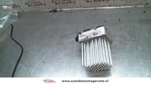 O130532 Gebruikte kachel weerstand BMW 3-Serie