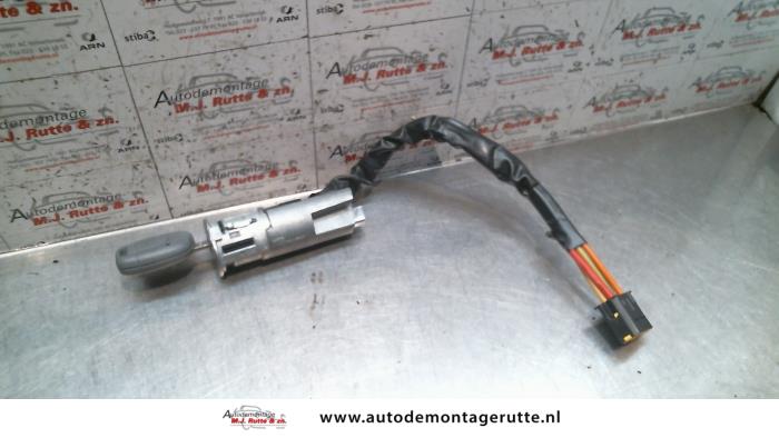 Gebruikte Sleutel+Contactslot Renault Twingo O114367