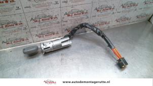 O114367 Gebruikte sleutel+contactslot Renault Twingo