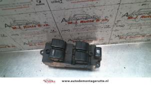 O108830 Gebruikte combischakelaar ramen Mazda Premacy