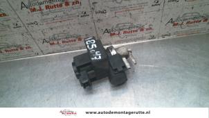 O131822 Gebruikte vacuum ventiel Renault Megane