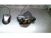 Gebruikte Portierslot Mechaniek 4Deurs links-voor Toyota Avensis O83254
