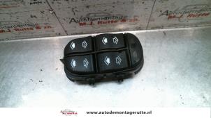 O108398 Gebruikte combischakelaar ramen Ford Focus