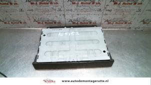 O110657 Gebruikte bekerhouder Volkswagen Golf