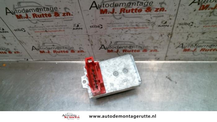 Gebruikte Kachel Weerstand Volkswagen Passat O130778