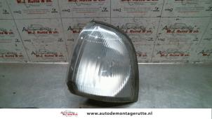 O76854 Gebruikte stadslicht links Suzuki Alto