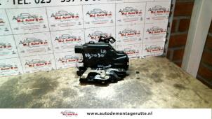 O83478 Gebruikte slotmechaniek portier 4deurs links-achter Seat Toledo
