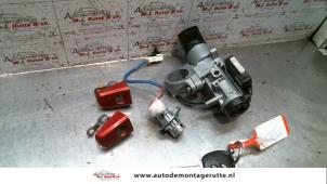 O82127 Gebruikte slotenset cilinder (compleet) Chevrolet Aveo