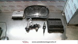 Gebruikte Slotenset Cilinder (compleet) Volkswagen Polo IV (9N1/2/3) 1.4 TDI 70 Prijs op aanvraag aangeboden door Autodemontage M.J. Rutte B.V.