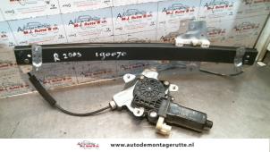 O78761 Gebruikte ruitmechaniek 2deurs rechts-voor Hyundai Getz