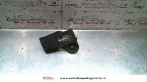 Gebruikte Sensor map (inlaatspruitstuk) Fiat Grande Punto (199) 1.4 16V Prijs op aanvraag aangeboden door Autodemontage M.J. Rutte B.V.