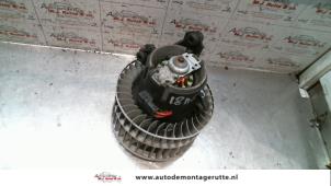 O129635 Gebruikte aanjager Mercedes Vaneo