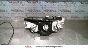 O100897 Gebruikte kachel bedieningspaneel Toyota Yaris