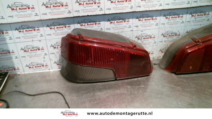 Gebruikte Achterlicht links Peugeot 106 O93727