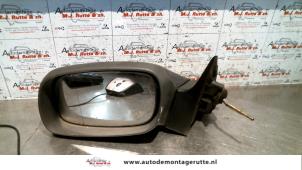 O84384 Gebruikte spiegel buiten links Opel Astra