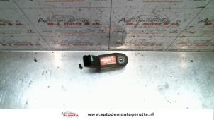 Gebruikte Sensor map (inlaatspruitstuk) Peugeot 807 2.0 16V Prijs op aanvraag aangeboden door Autodemontage M.J. Rutte B.V.