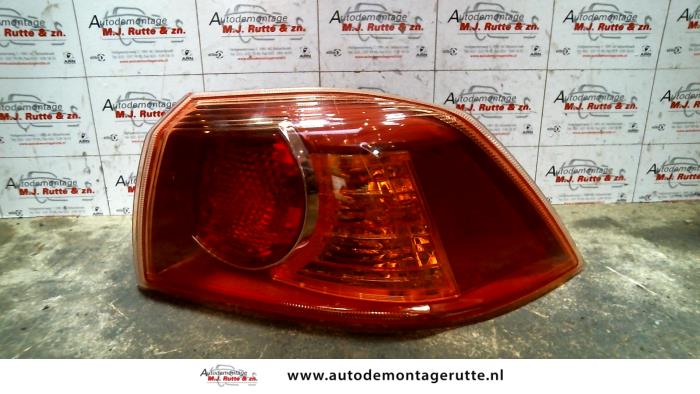 Gebruikte Achterlicht rechts Mitsubishi Lancer O95740
