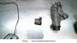 Gebruikte Cilinderslot Portier links Audi A2 (8Z0) 1.4 TDI Prijs op aanvraag aangeboden door Autodemontage M.J. Rutte B.V.
