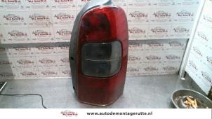 O94543 Gebruikte achterlicht rechts Opel Sintra