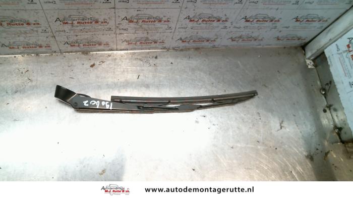 Gebruikte Ruitenwisserarm achter Ford Fiesta O97393