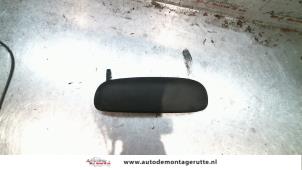 O80523 Gebruikte portiergreep 2deurs rechts Ford KA
