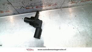 Gebruikte Sensor Nokkenas Seat Ibiza III (6L1) 1.4 16V 75 Prijs op aanvraag aangeboden door Autodemontage M.J. Rutte B.V.