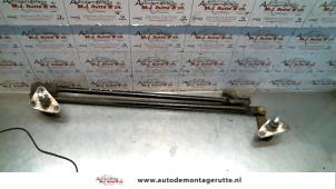 O118222 Gebruikte ruitenwis mechaniek Hyundai Excel