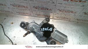 O97323 Gebruikte motor ruitenwisser achter Toyota Corolla